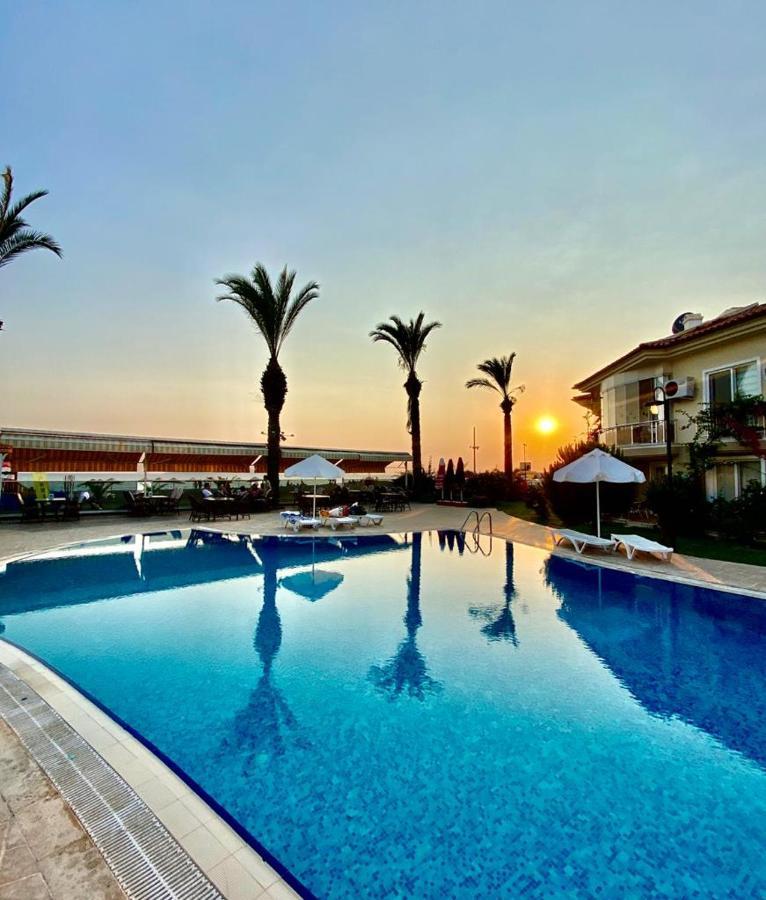 Sunset Beach Club Fethiye Buitenkant foto